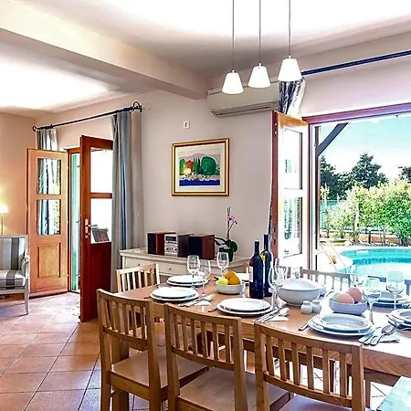 Beautiful With Spacious Terrace And Private Swimming Pool, On The Croatian Island Of Hvar Hotel Hvar Town